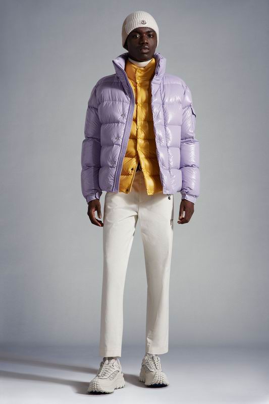 Moncler sz1-5 24cx20 (1)