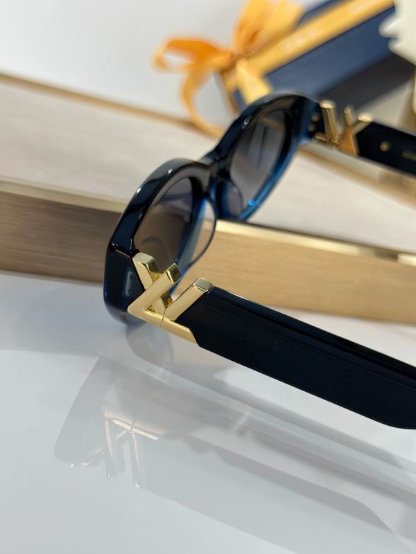 LV Glasses 08smh13 (1)