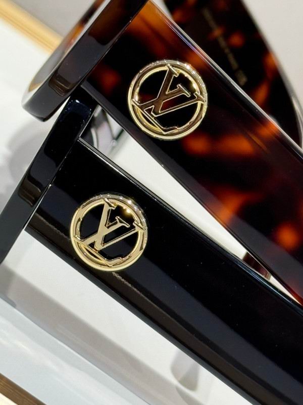 LV Glasses 08smh74 (1)