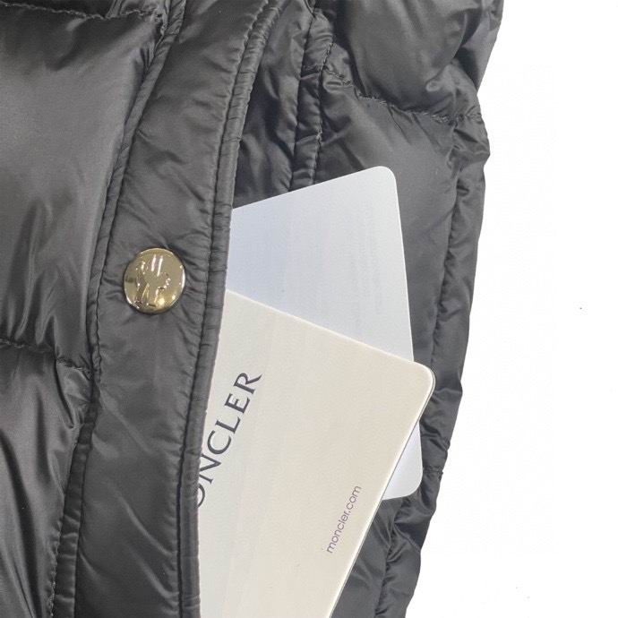 Moncler sz1-5 24cx01 (1)