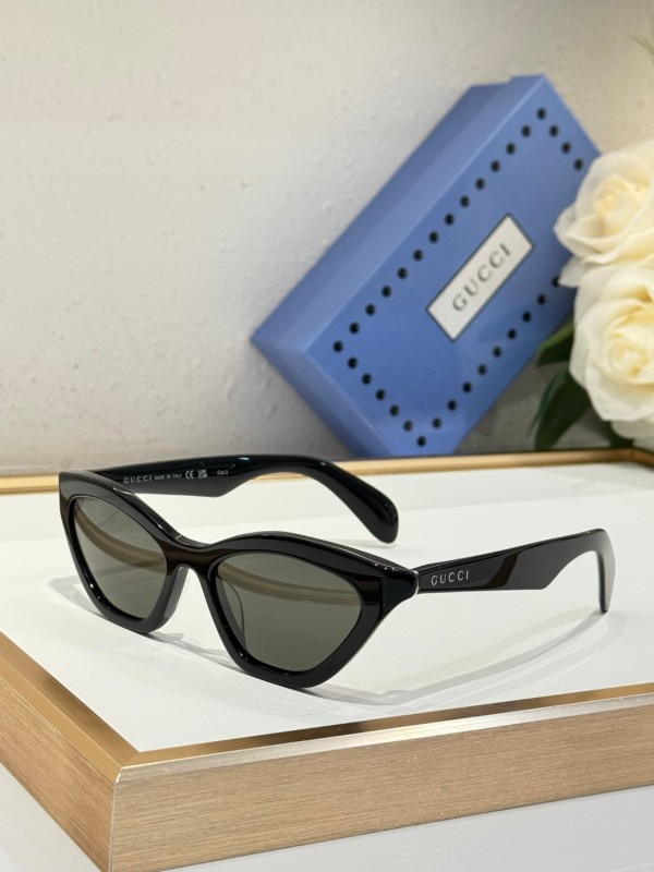 Gucci Glasses 08smh125 (1)