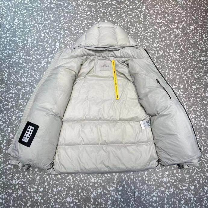 Moncler sz1-5 24cx28 (1)