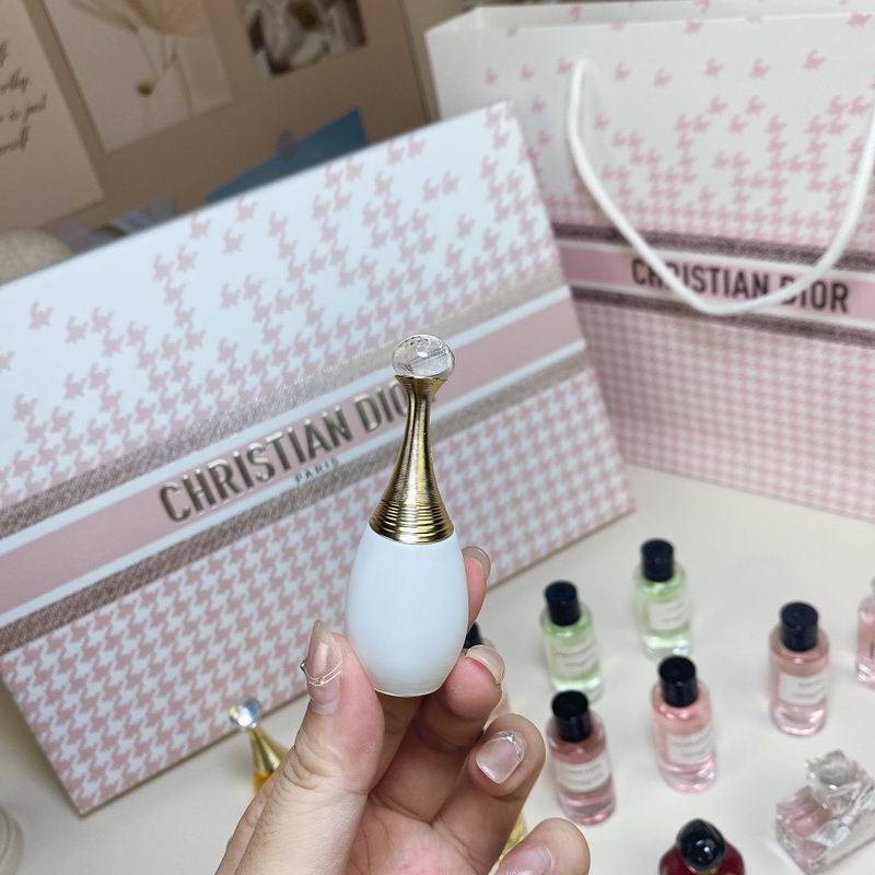 Dior 16PCS (10)
