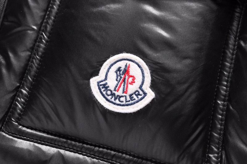 Moncler sz1-6 24cr106 (1)