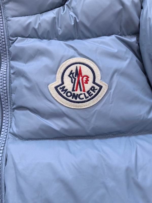 Moncler sz1-5 24cr110 (1)