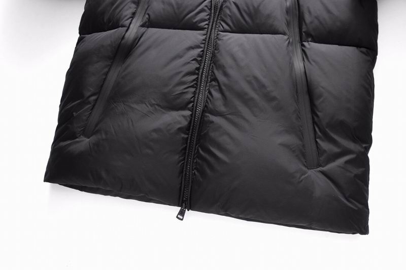 Moncler sz1-6 24cr107 (1)