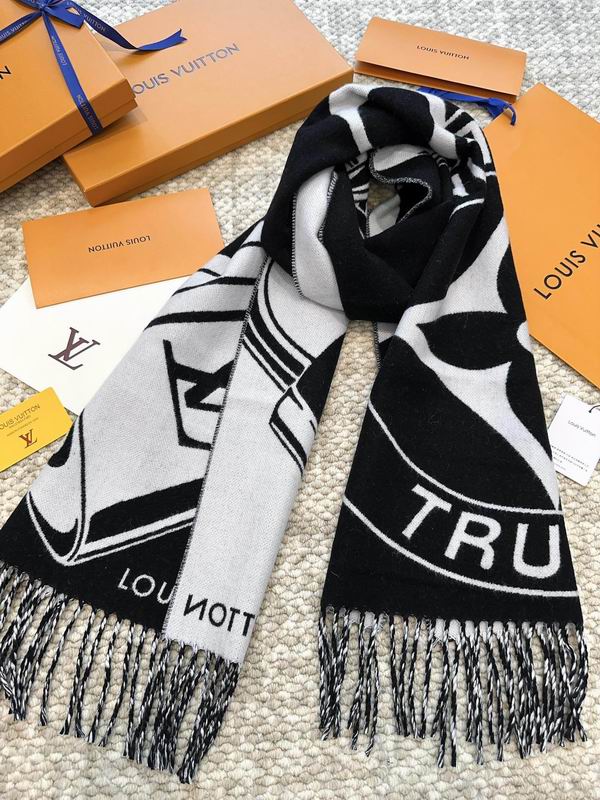 LV scarf 34X220cm 90%绵羊毛 9%山羊绒 1%桑蚕丝 E (18)