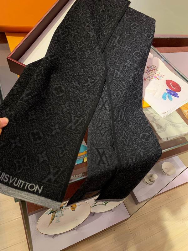 LV scarf 30X180cm E (1)