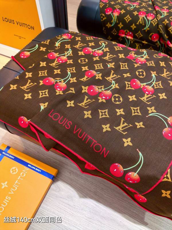 LV Scarf 140X140cm 70%羊绒30%真丝 E12 (28)