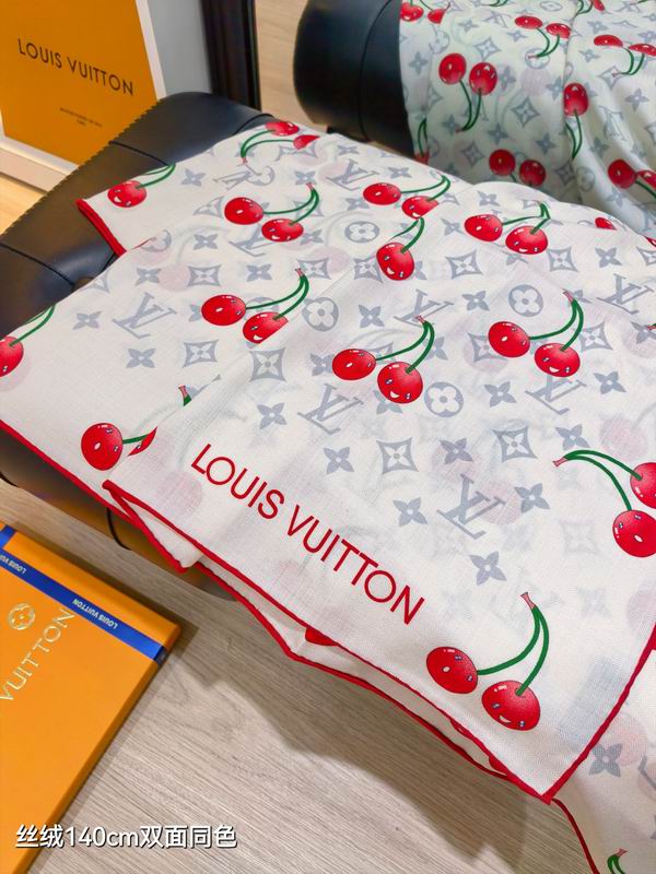 LV Scarf 140X140cm 70%羊绒30%真丝 E12 (28)