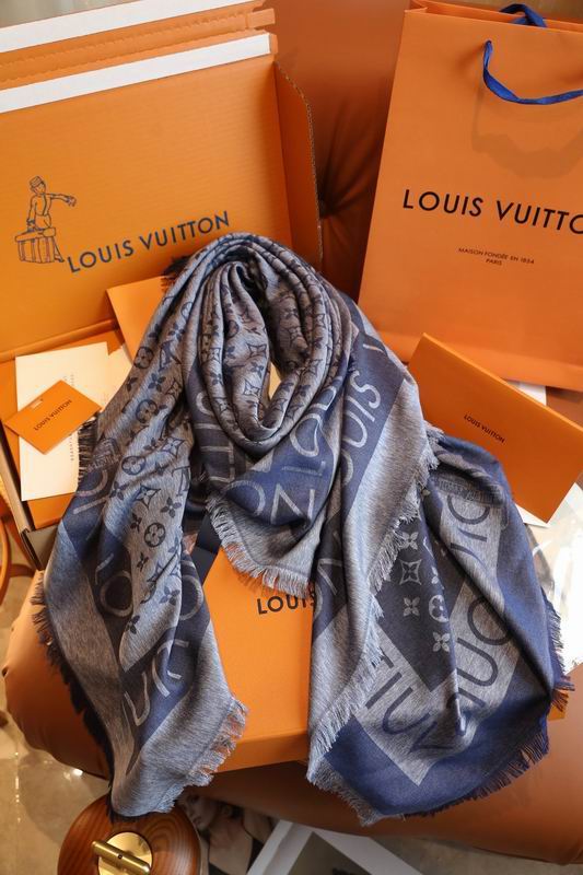 LV scarf 140X140cm 60%真丝 40%羊毛 E (18)