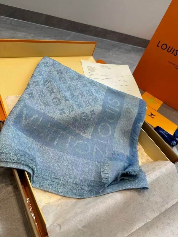 LV Scarf 140X140cm 70%羊绒30%真丝 E26 (26)