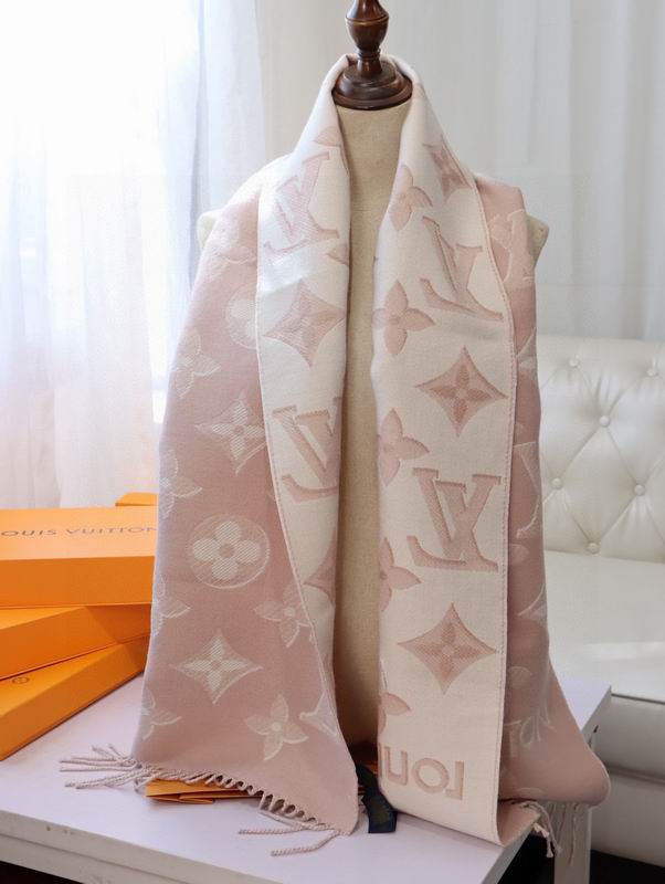 LV scarf 32X180cm E (1)