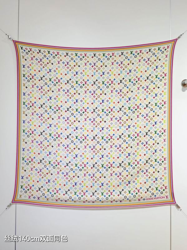 LV Scarf 140X140cm 70%羊绒30%真丝 E33 (16)
