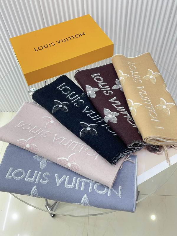 LV scarf 32X180cm E (1)