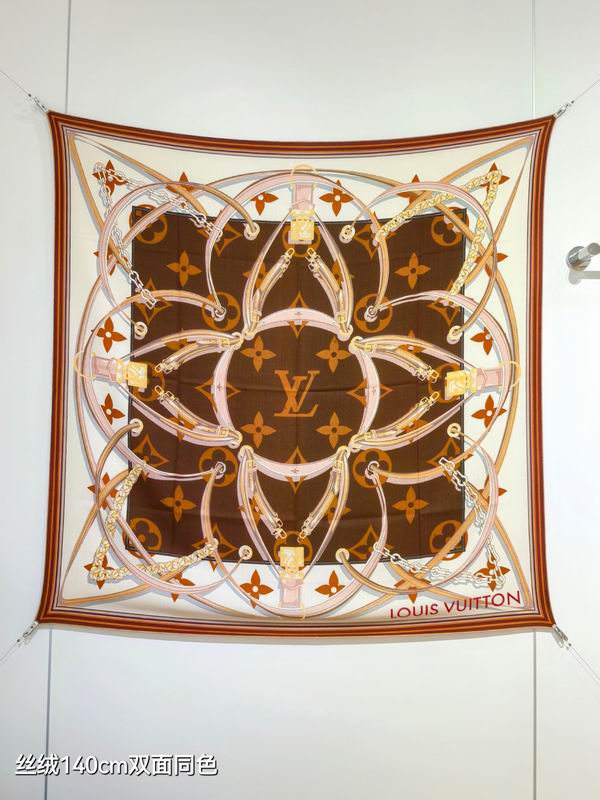 LV silk Scarf 140X140cm 70%羊绒 30%真丝 E22 (16)