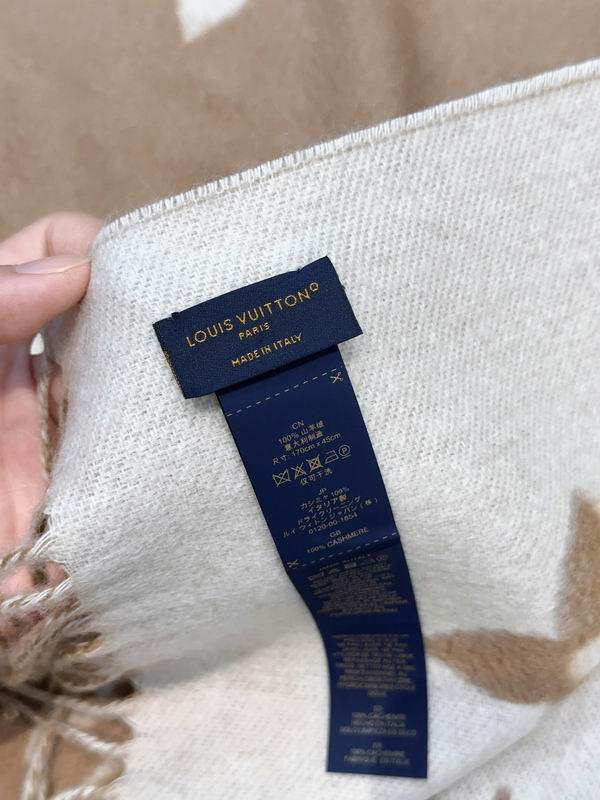 LV scarf 45X190cm(含须长) 100%山羊绒 E (50)
