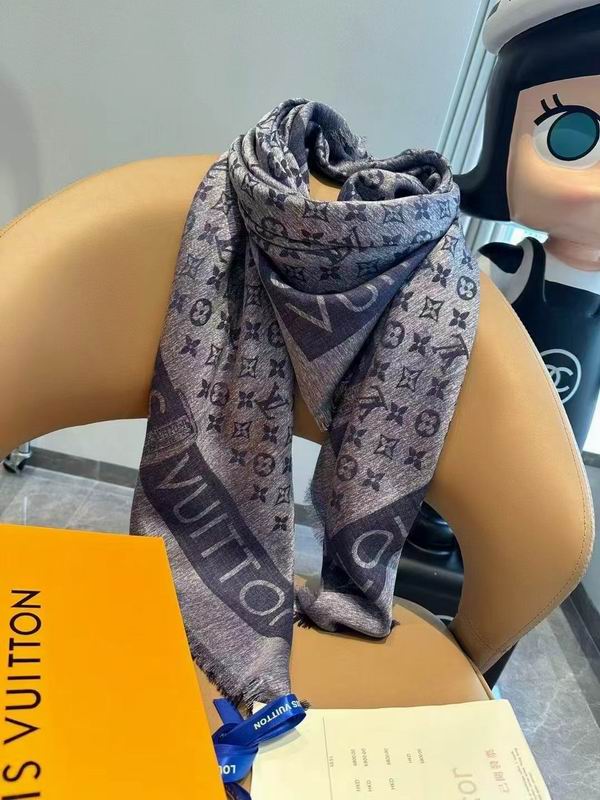 LV Scarf 140X140cm 70%羊绒30%真丝 E26 (26)