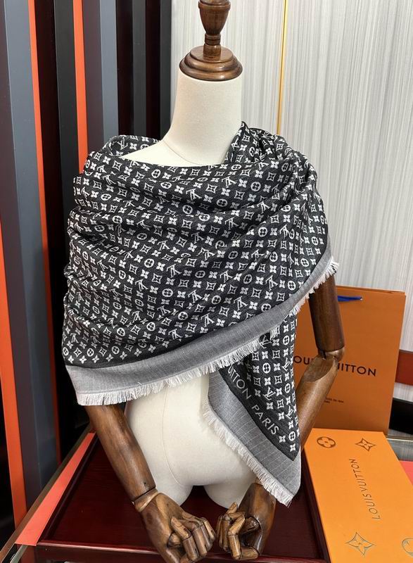 LV scarf 120X120cm 50%羊毛 50%羊绒 E (8)
