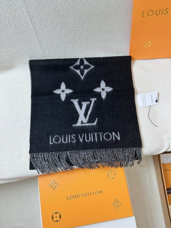LV Scarf 45X180cm E (17)