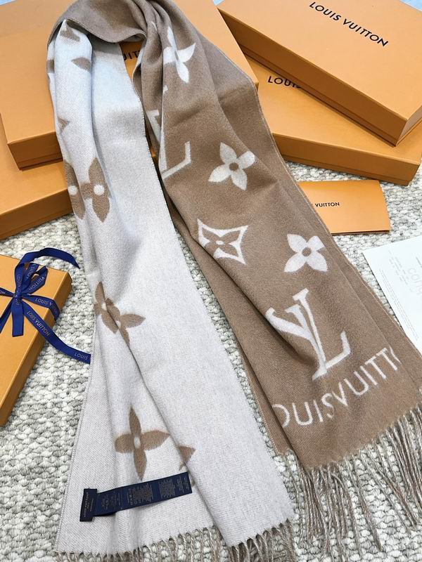 LV scarf 45X190cm(含须长) 100%山羊绒 E (50)