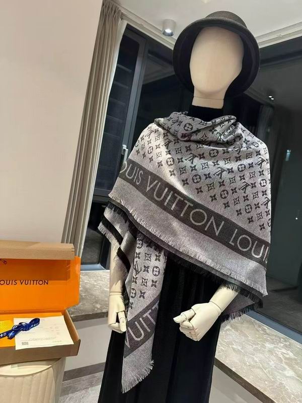 LV Scarf 140X140cm 70%羊绒30%真丝 E26 (26)