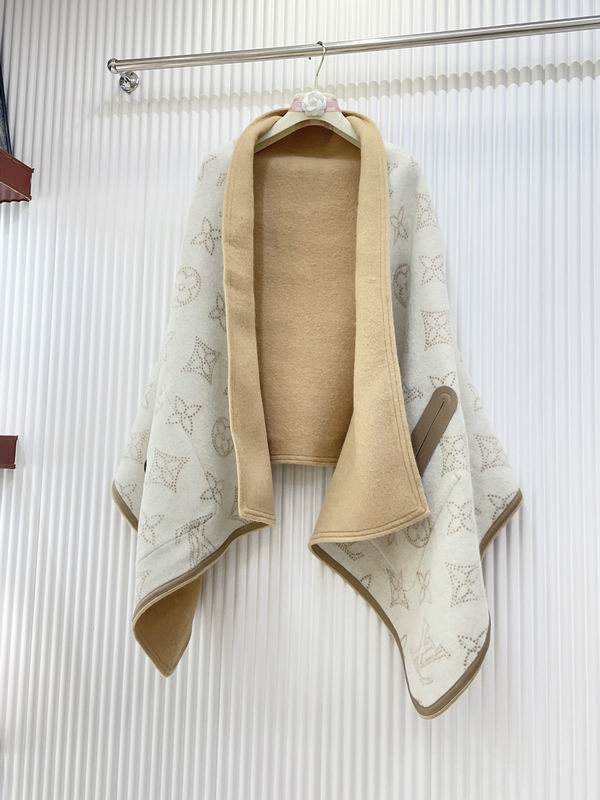 LV cloak 180X75cm E (7)