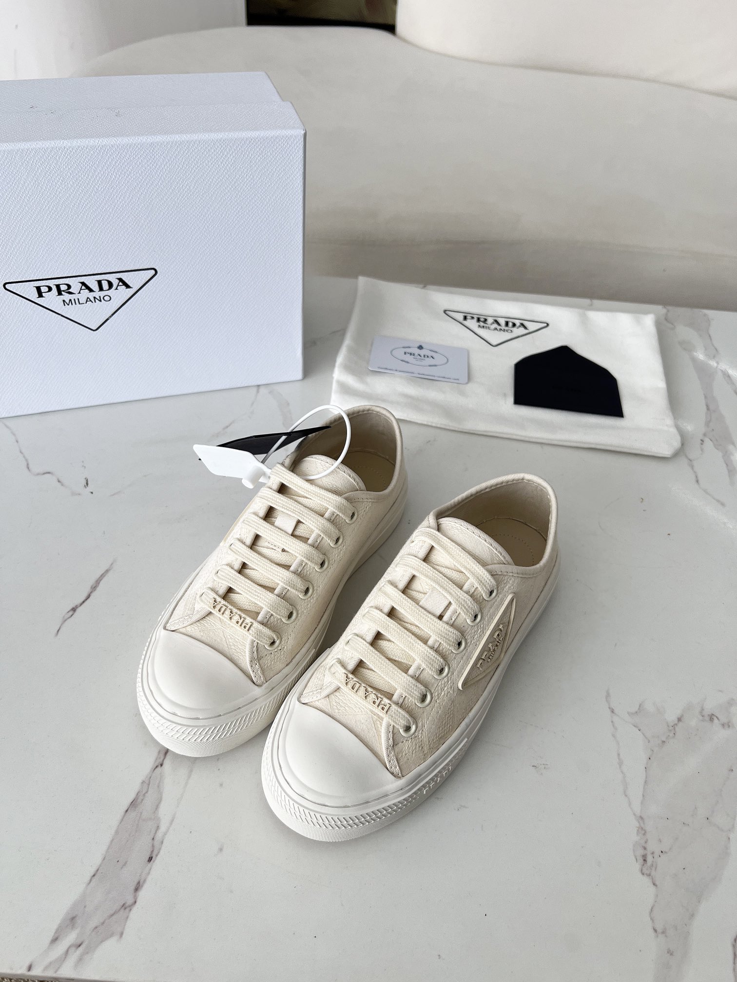 Prada sz35-41 15