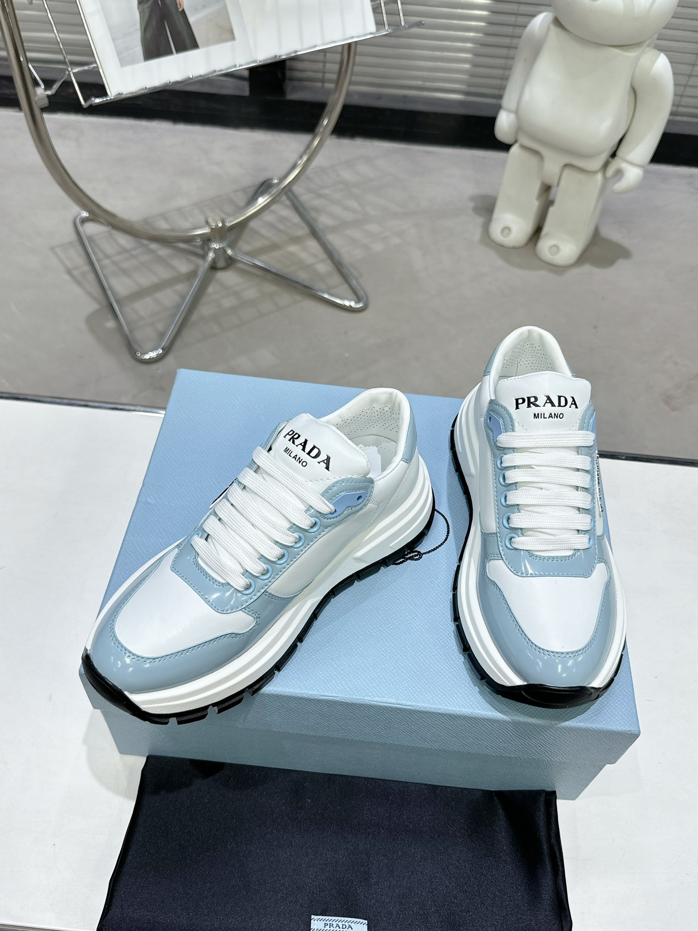 Prada sz35-40 10