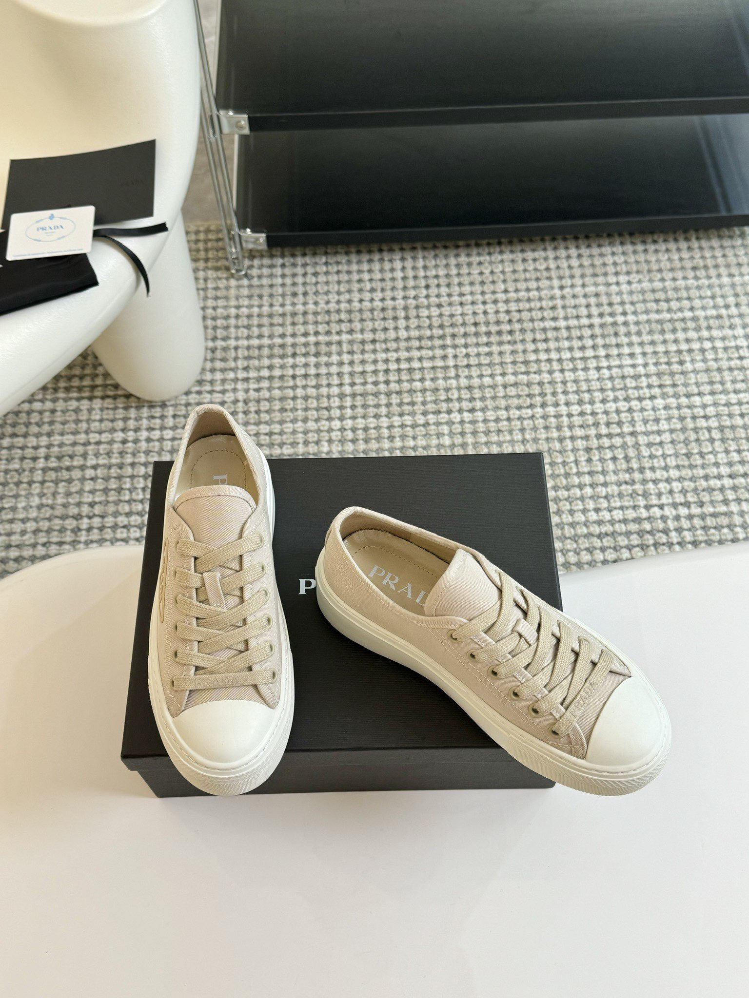 Prada sz35-40 15