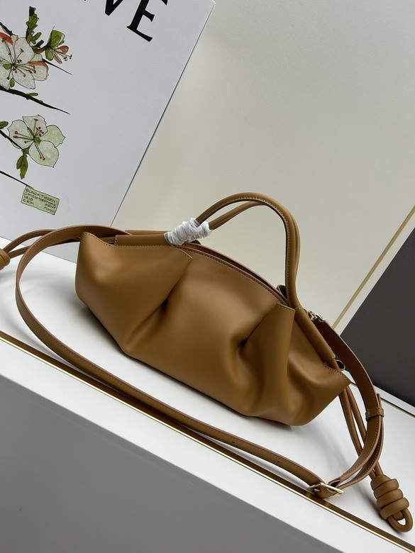Loewe S062247 35x11 5x21cm jj1_1