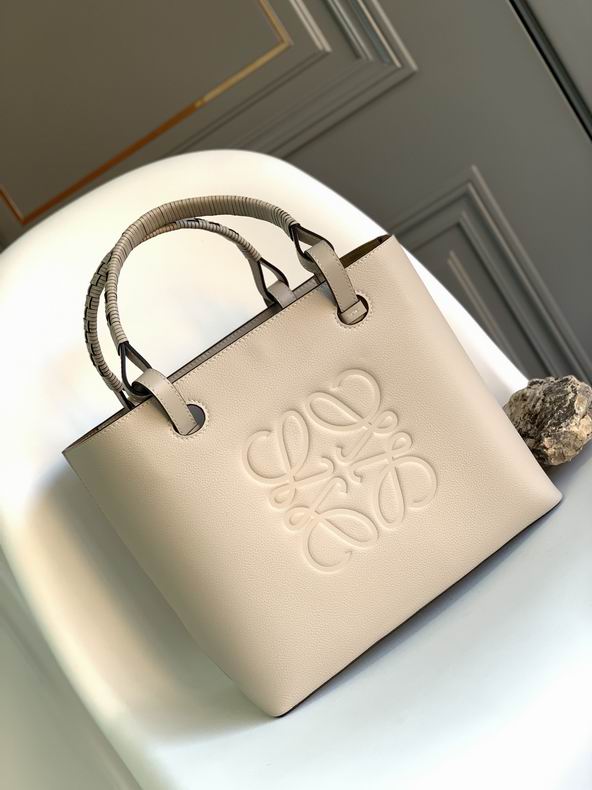 Loewe 062186 29x14x25cm ss5 (1)