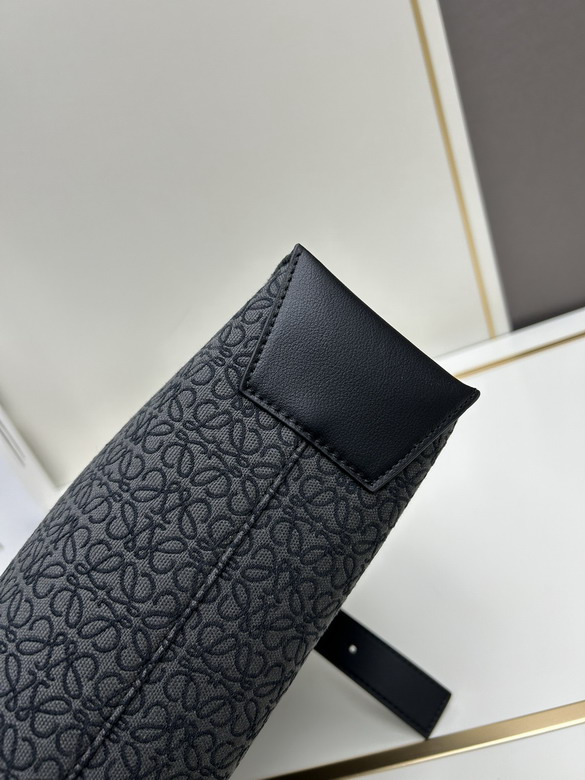 Loewe Buckle S10955 40x9x33cm jj_1