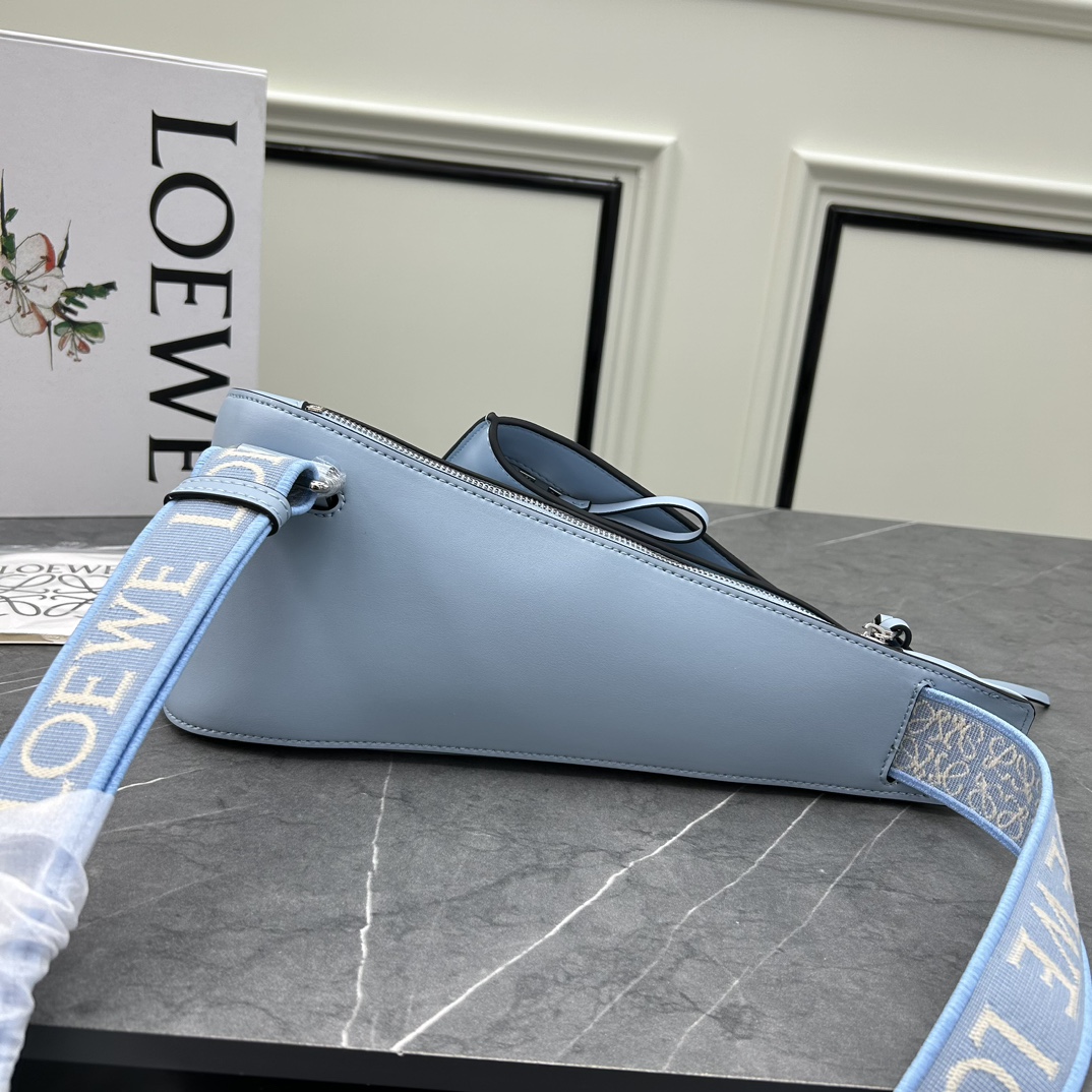 Loewe S327 34x17.5x13cm ww (1)