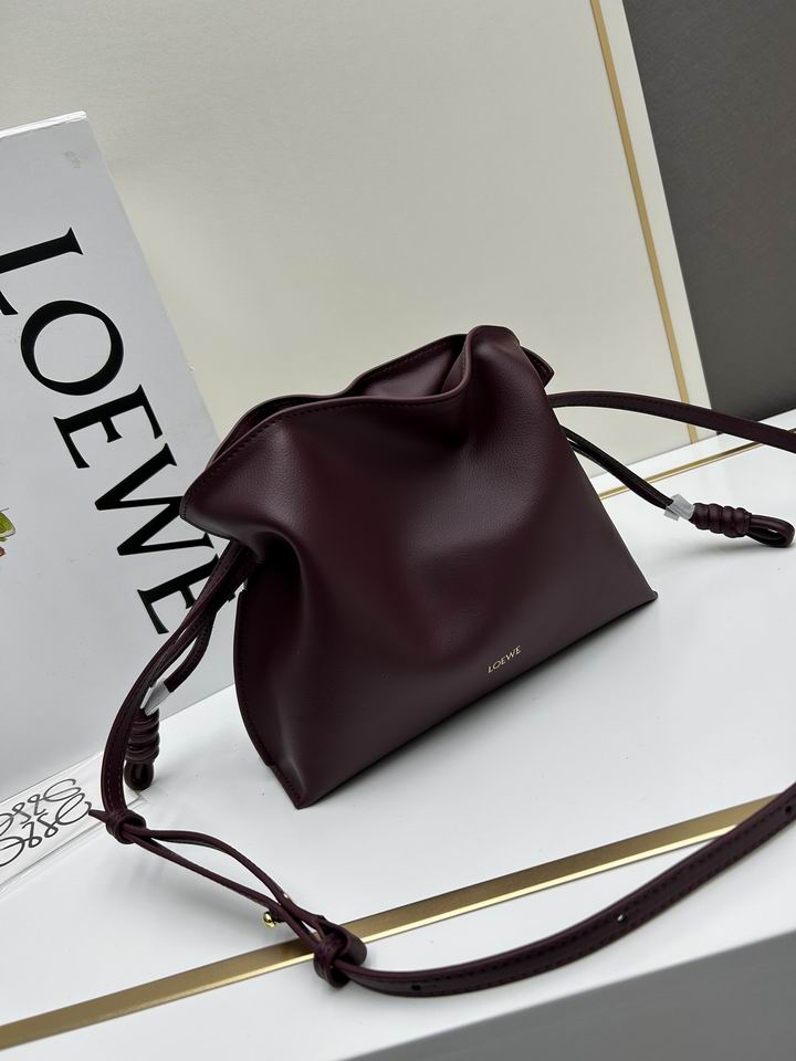 Loewe S063 22.5x18x9cm jj_1