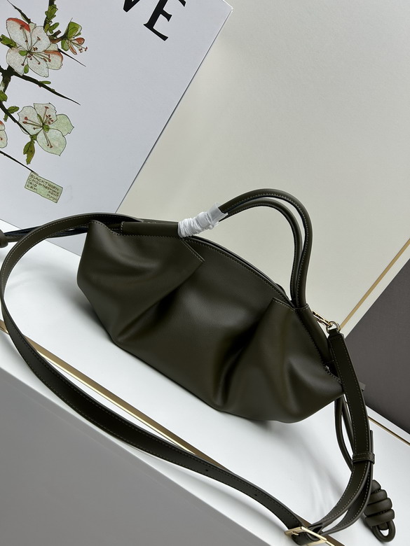 Loewe S062247 35x11 5x21cm jj3_1