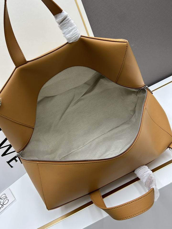 Loewe S052345 59x25.5x25cm jj1_1