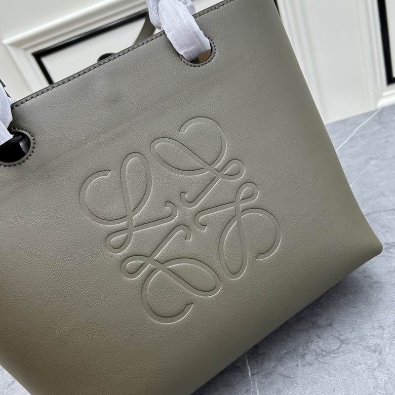 Loewe S011830 29x14x25cm ww (37)