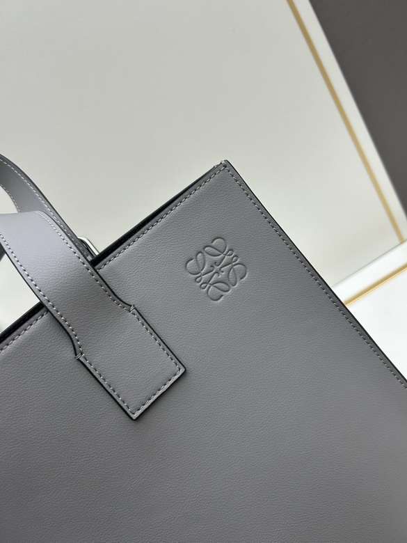 Loewe Buckle S10955 40x9x33cm jj2_1