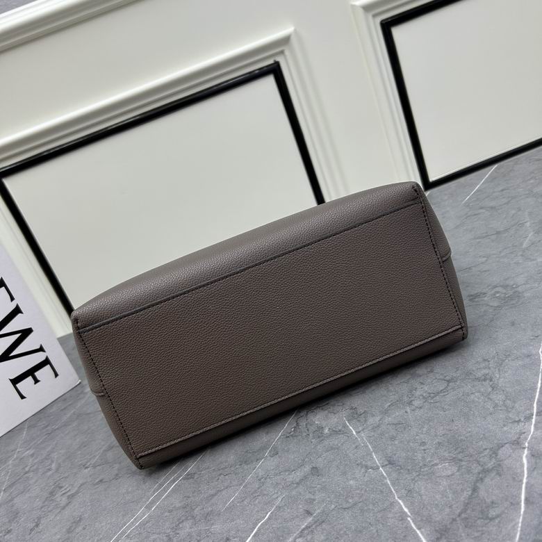 Loewe S011830 29x14x25cm ww (37)