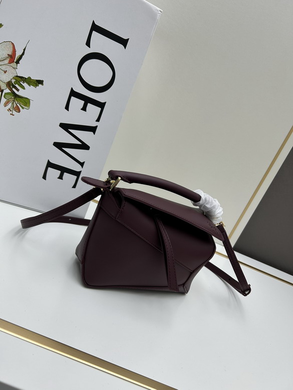 Loewe 062208 18x8x12 5cm jj_1