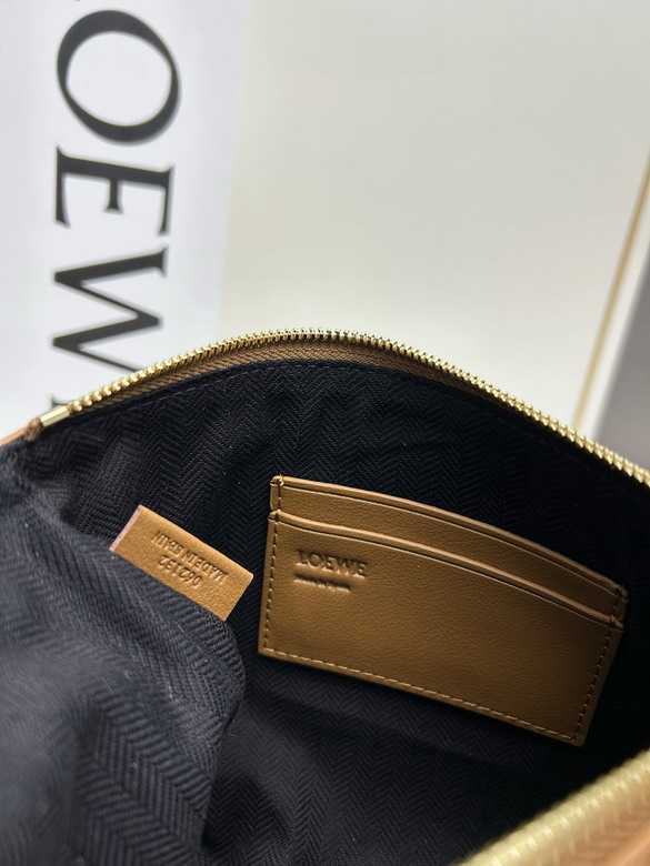 Loewe S3045 22 5x5 5x15 5cm jj1_1