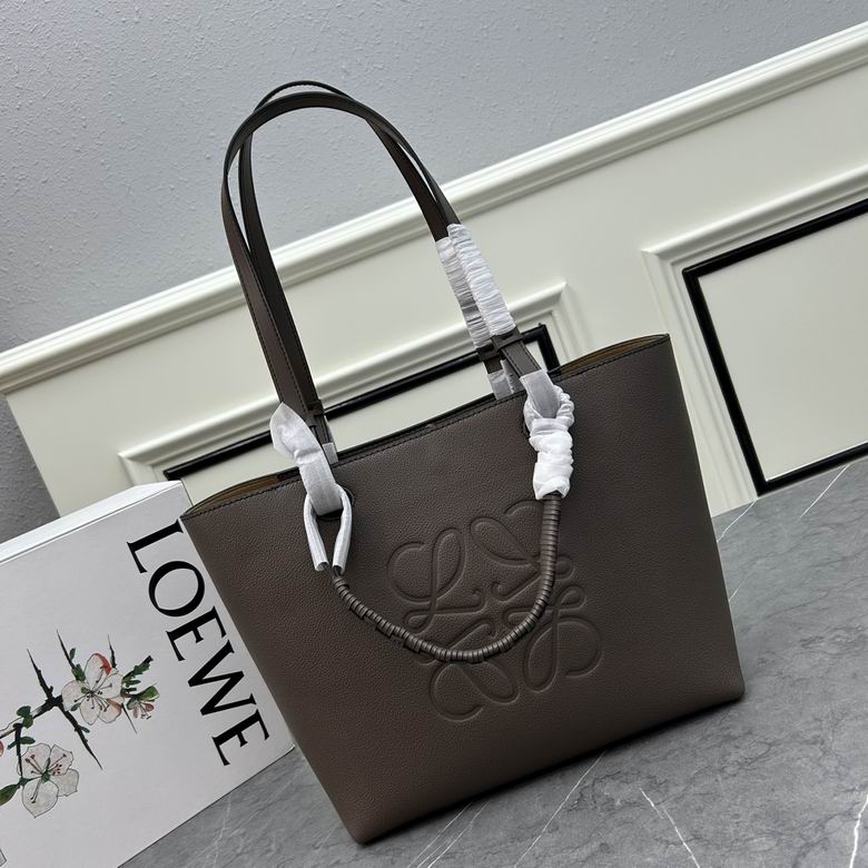 Loewe S011830 29x14x25cm ww (37)