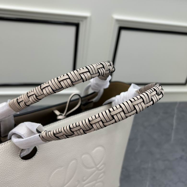 Loewe S011830 29x14x25cm ww (37)