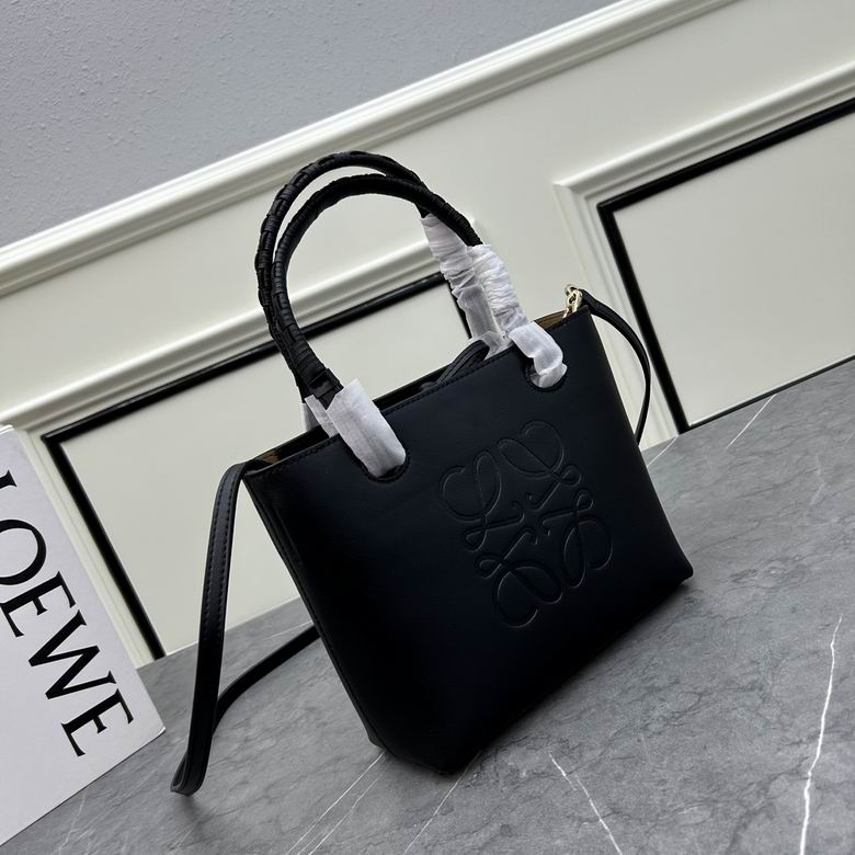 Loewe S652152 22x9x19.5cm ww (1)