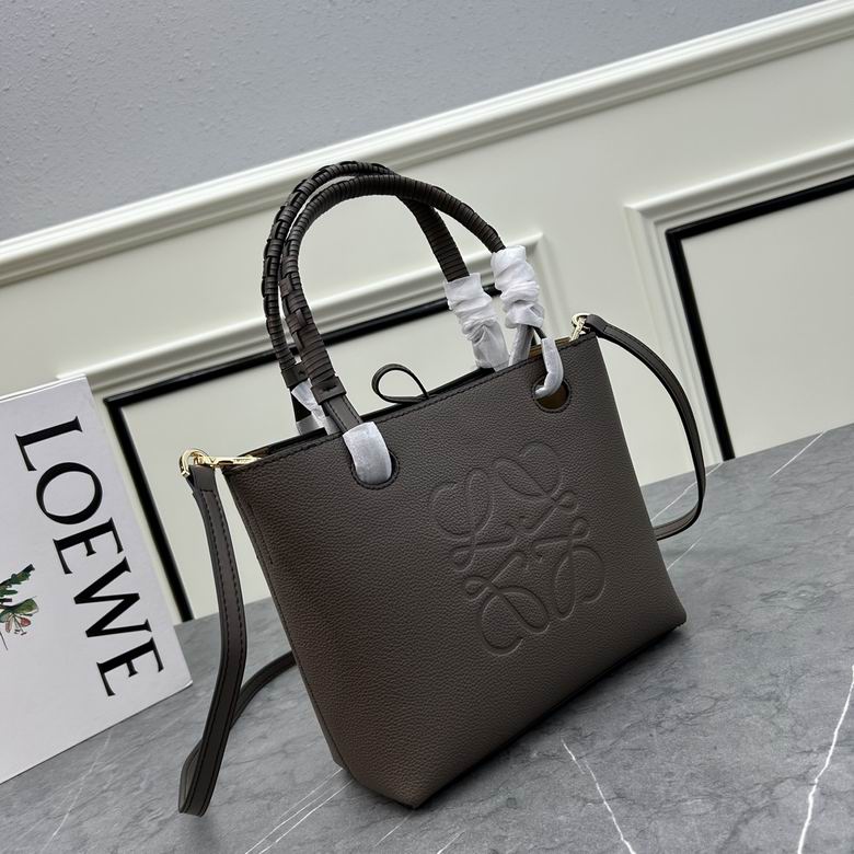 Loewe S652152 22x9x19.5cm ww (1)