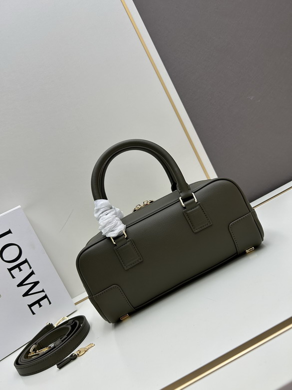 Loewe S062417 23x10x11cm jj1_1