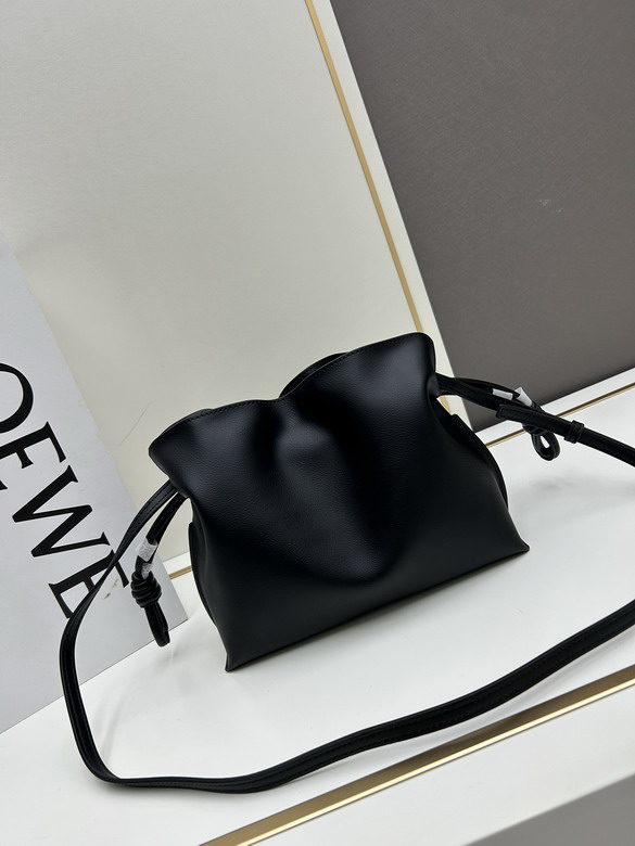 Loewe S063 22 5x18x9cm jj_1