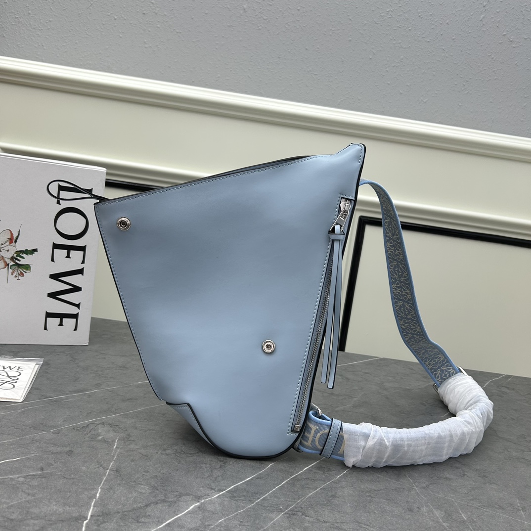 Loewe S327 34x17.5x13cm ww (1)