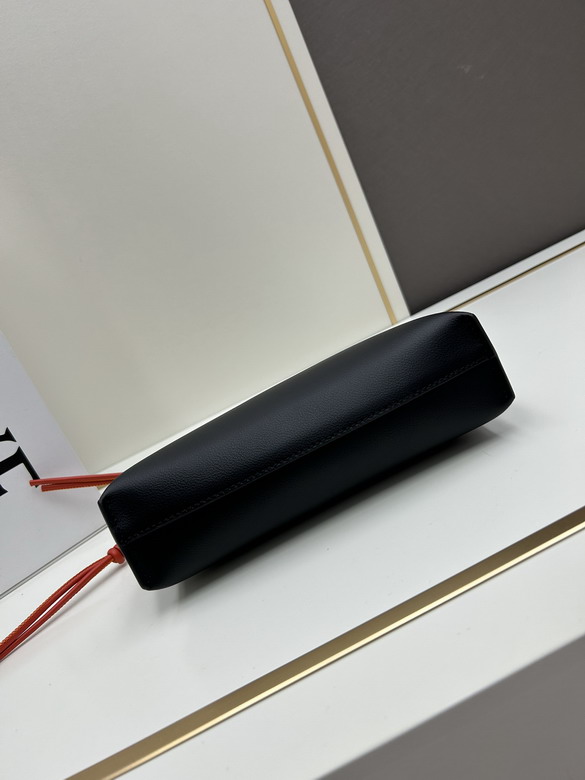 Loewe S3045 22 5x5 5x15 5cm jj_1